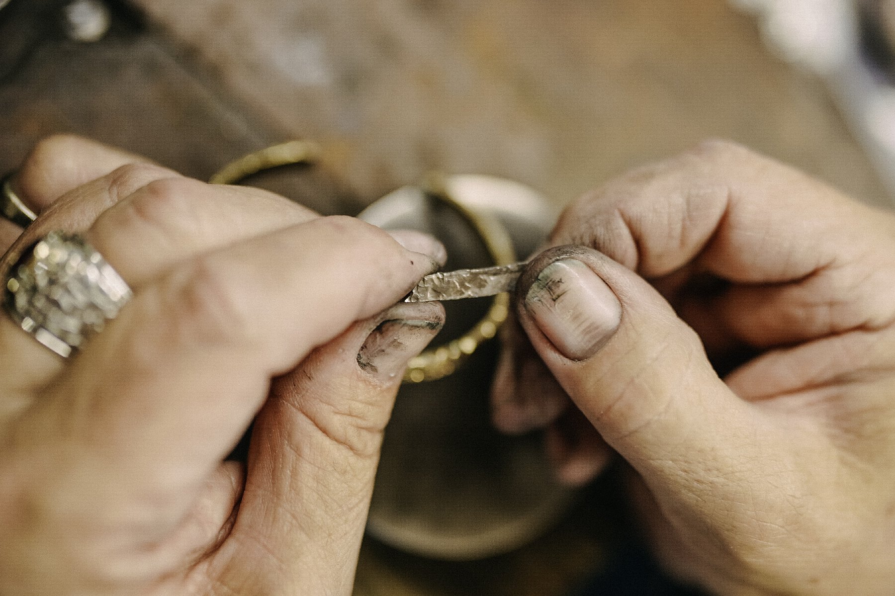 AUTENTICKÁ  PRSTEN THIN