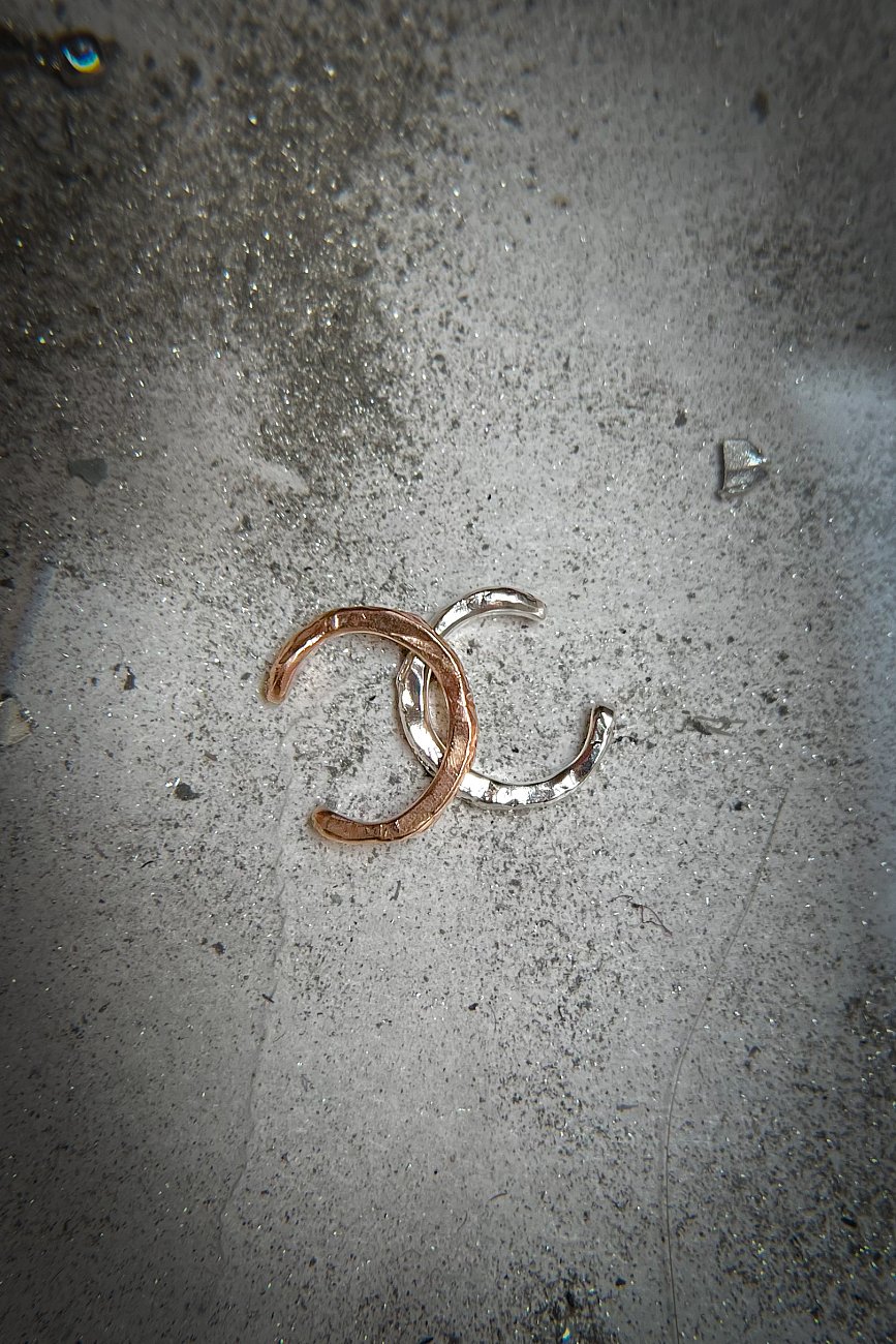 AUTENTICKÁ CUFF